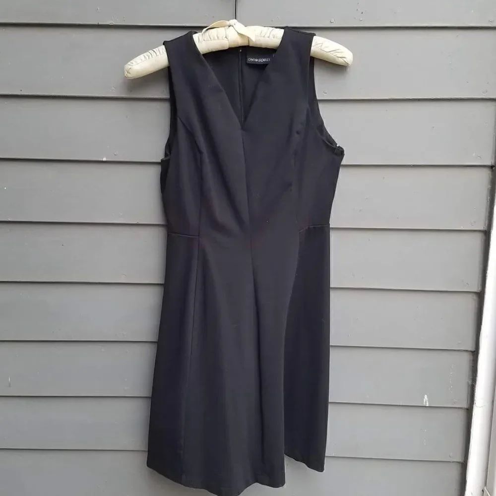 Cynthia Rowley Comfy Little Black Flair Dress - Size Small